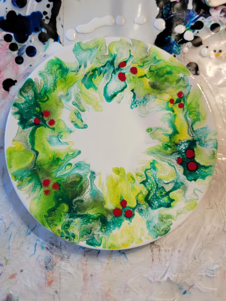Holiday Paint Pour Class