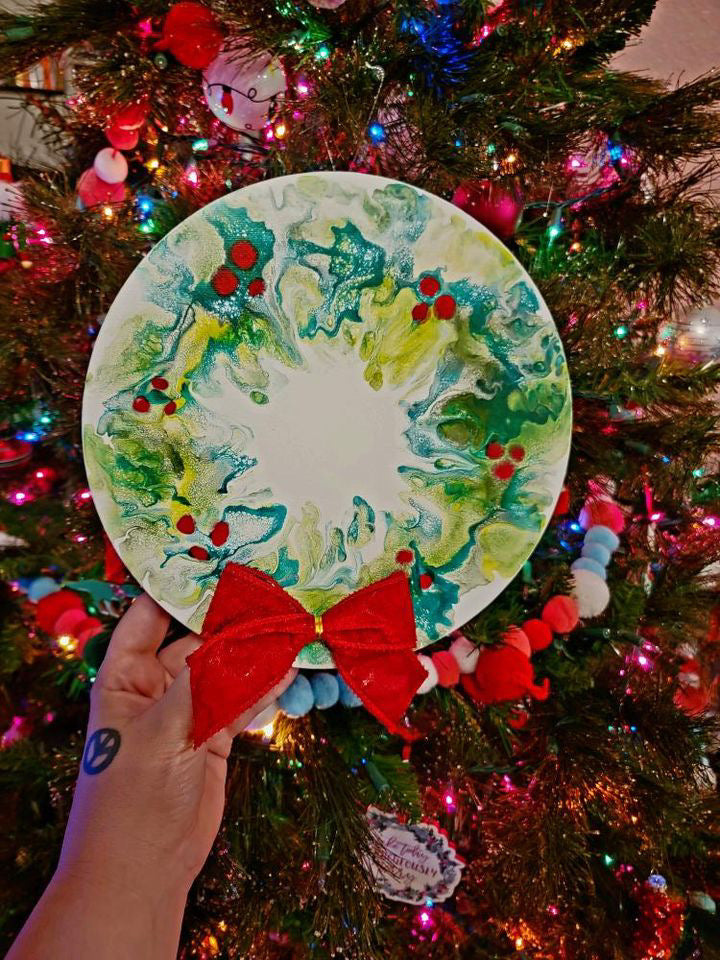 Holiday Paint Pour Class