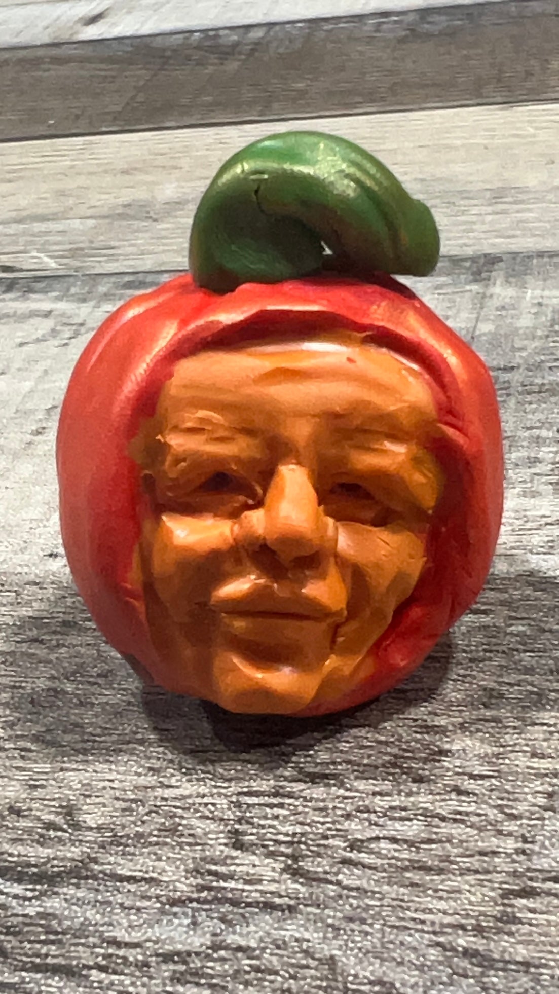 Sculpt A 3D “Carved” Clay Pumpkin Face