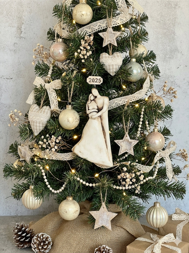 Personalized Pregnant Expecting Parents Christmas Ornament – Bronze Cold Cast Family Sculpture with Custom Engraving