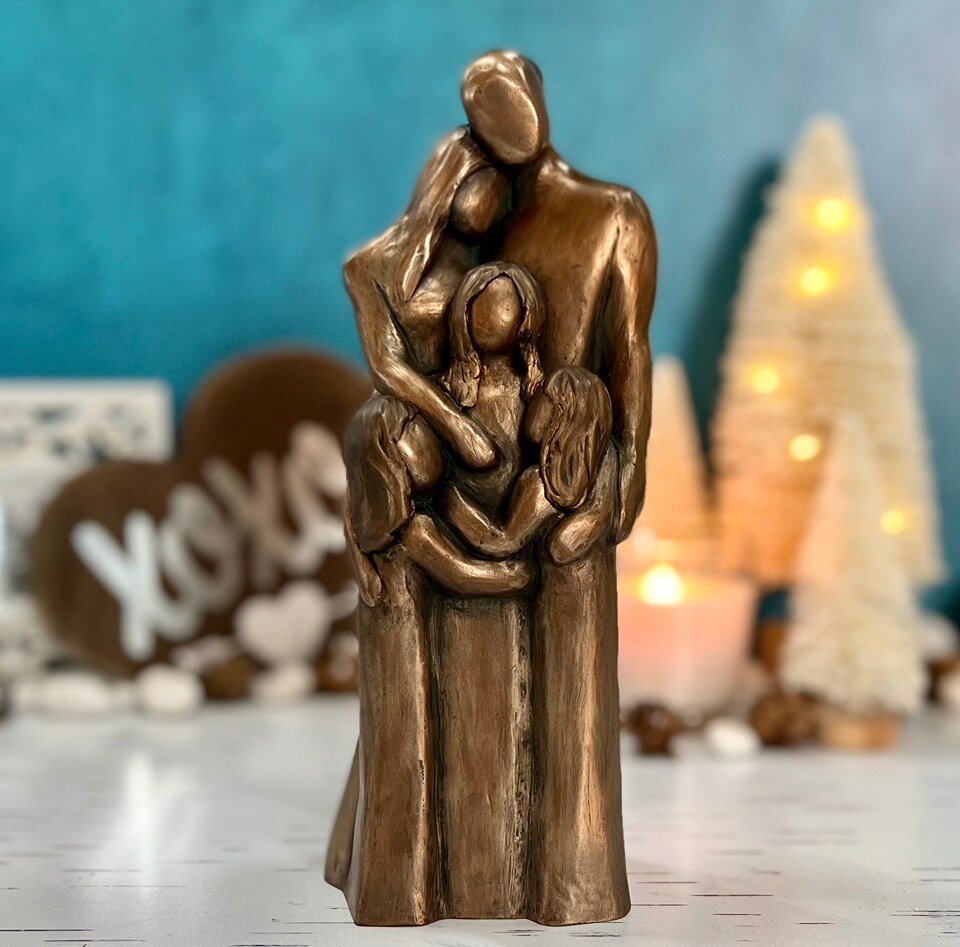 Family of Five Portrait Sculpture with Three Children 7th, 8th, 10th Anniversary Gift, Birthday, Mother's Day, Father's Day - FO5CCC