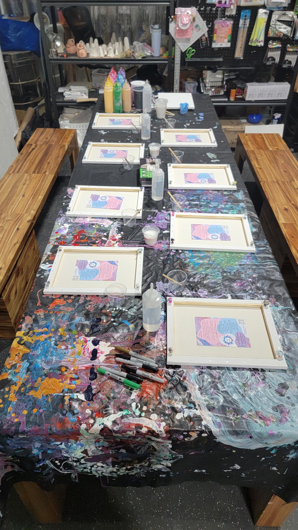 [6/19/26 @ 6pm] Paint Pour Floral Techniques Class