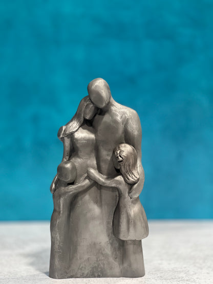 Family Hug Figurine Sculpture - Personalized Keepsake Christmas Gift for Mom Dad Husband Wife