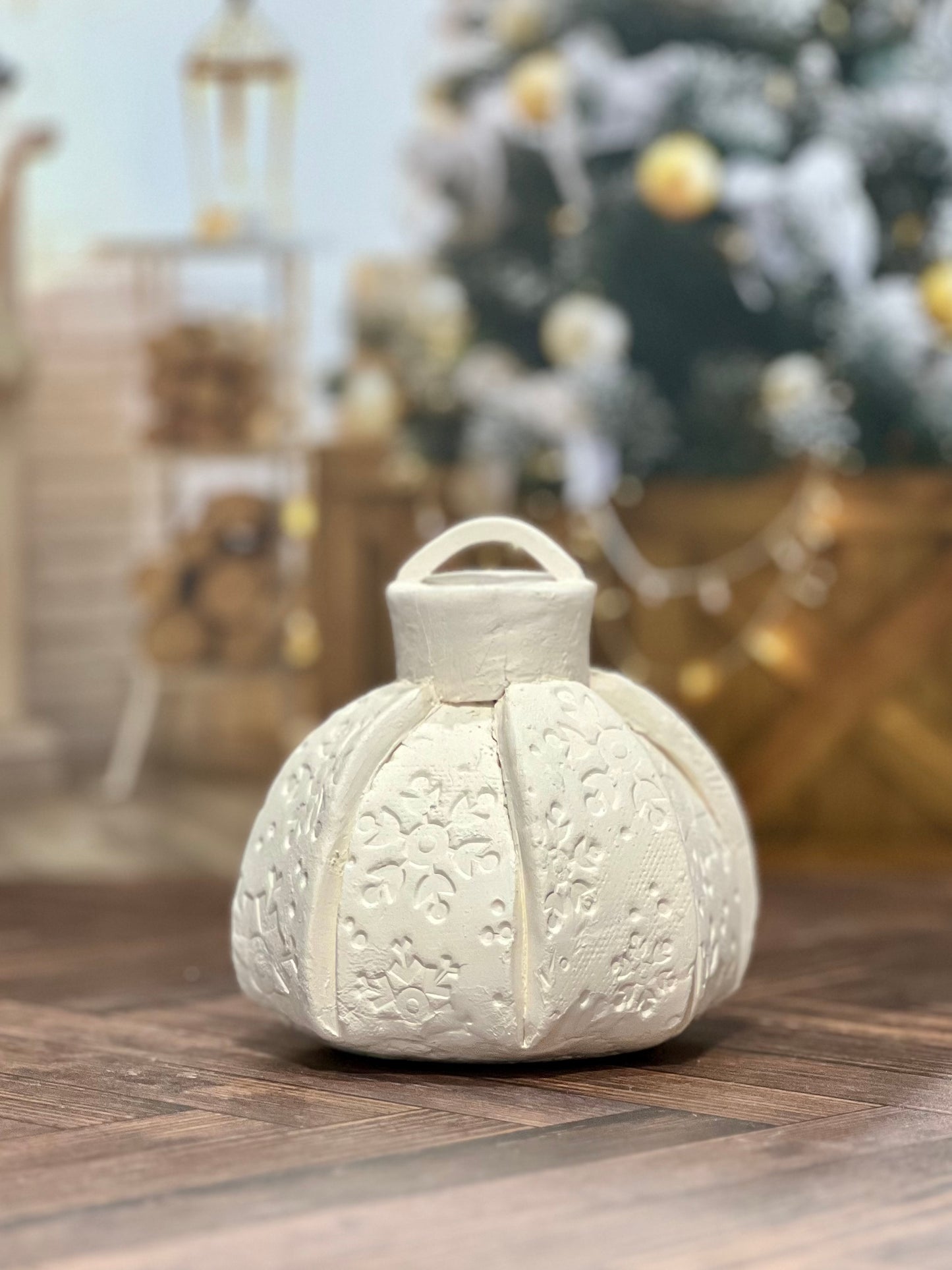 11/21/24 Create a Ceramic Decorative Ornament